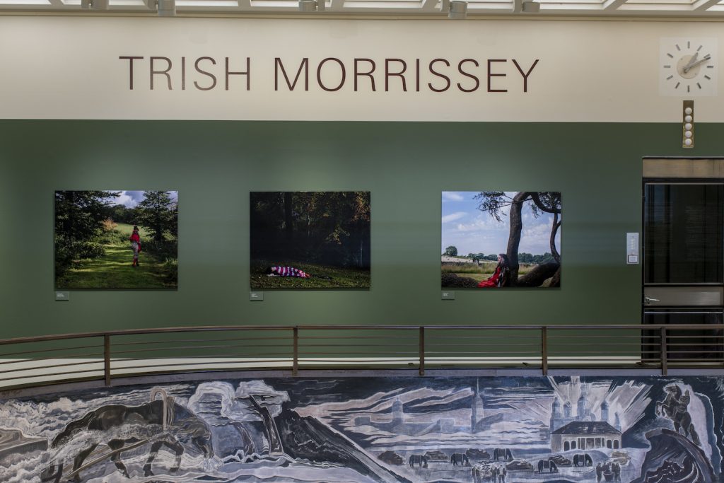 Installaatiokuva Trish Morrisseyn näyttelystä. Kuva: Sampo Linkoneva