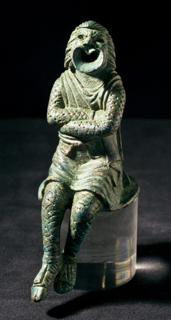 Statuette, kreikkalais-roomalainen veistos, pronssi, Museo Nazionale Romano, Rooma.