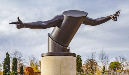 Keith Tyson, Dark Sundial, 2024, bronze and stainless steel, electronic guidance, motor and stone plinth. Courtesy the Artist. Photo: Keith Tyson Projects