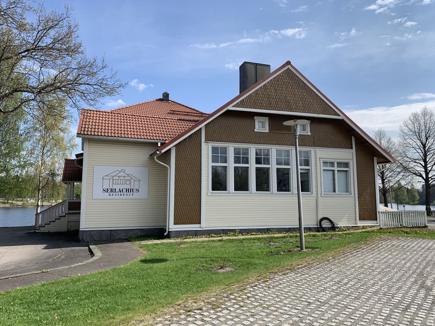 Residenssin perjantaikahvit